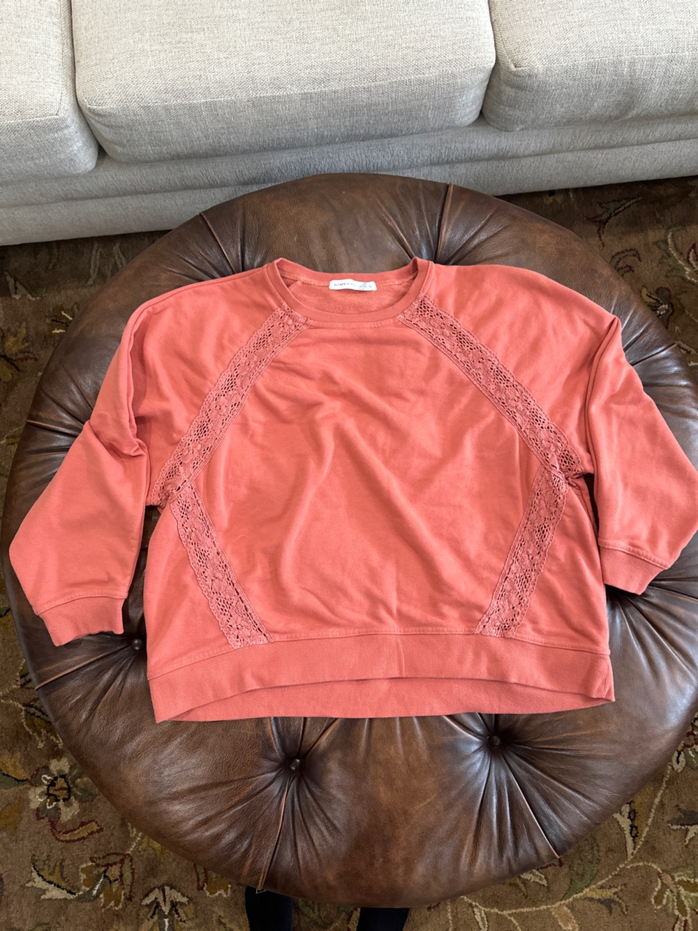Altar’d State Women's Lace-Trim Pullover Sweatshirt - Coral